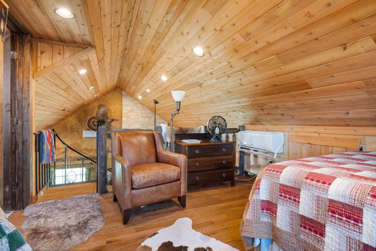 Inn At Sunset Mill Ranch Wimberley Εξωτερικό φωτογραφία